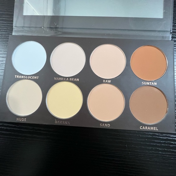 Brand new KAB contour palette - Picture 2 of 4